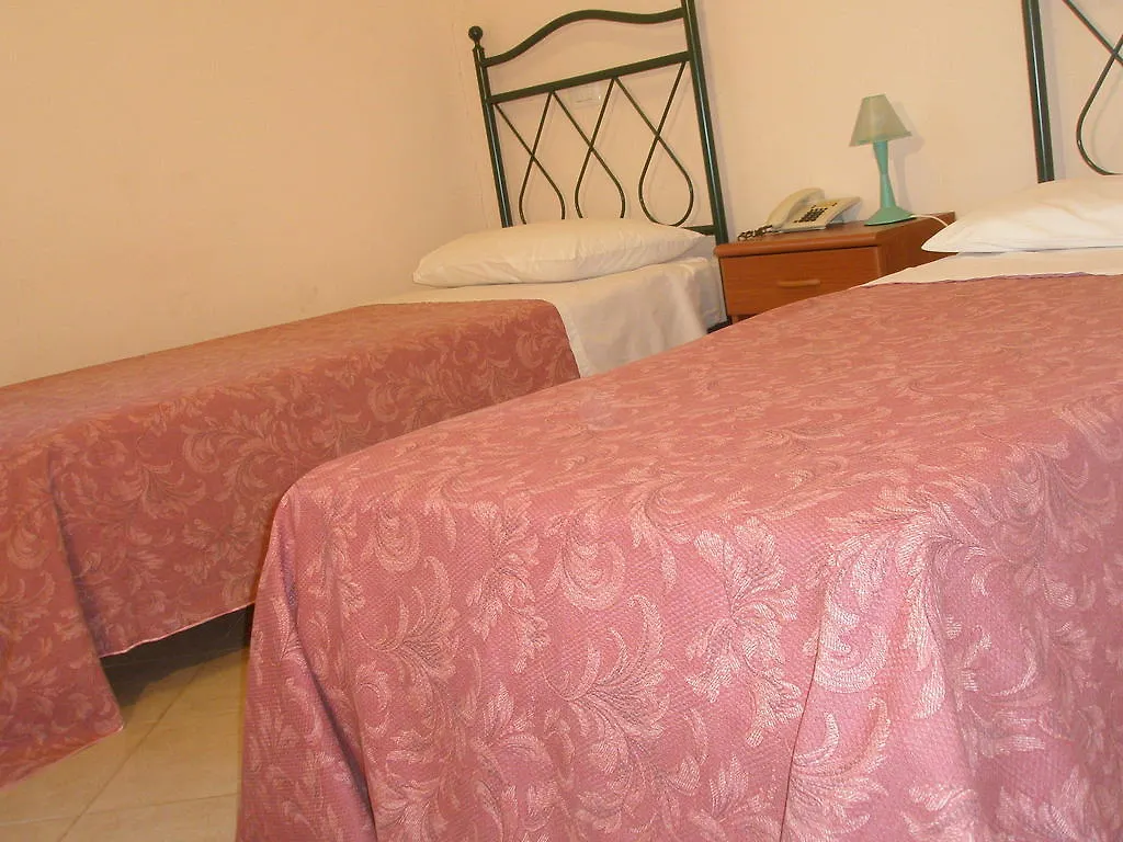 Camplus Living Il Cenacolo Hotel Ferrara Italia